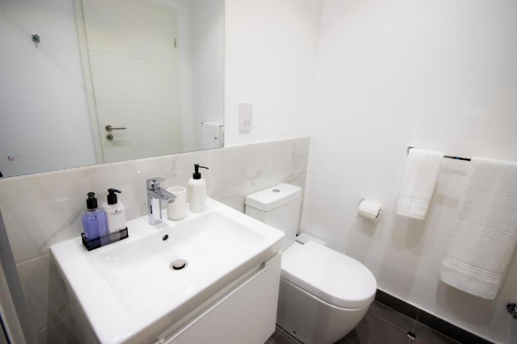 Splendid Apartments @ The Lennox Accra Exterior photo